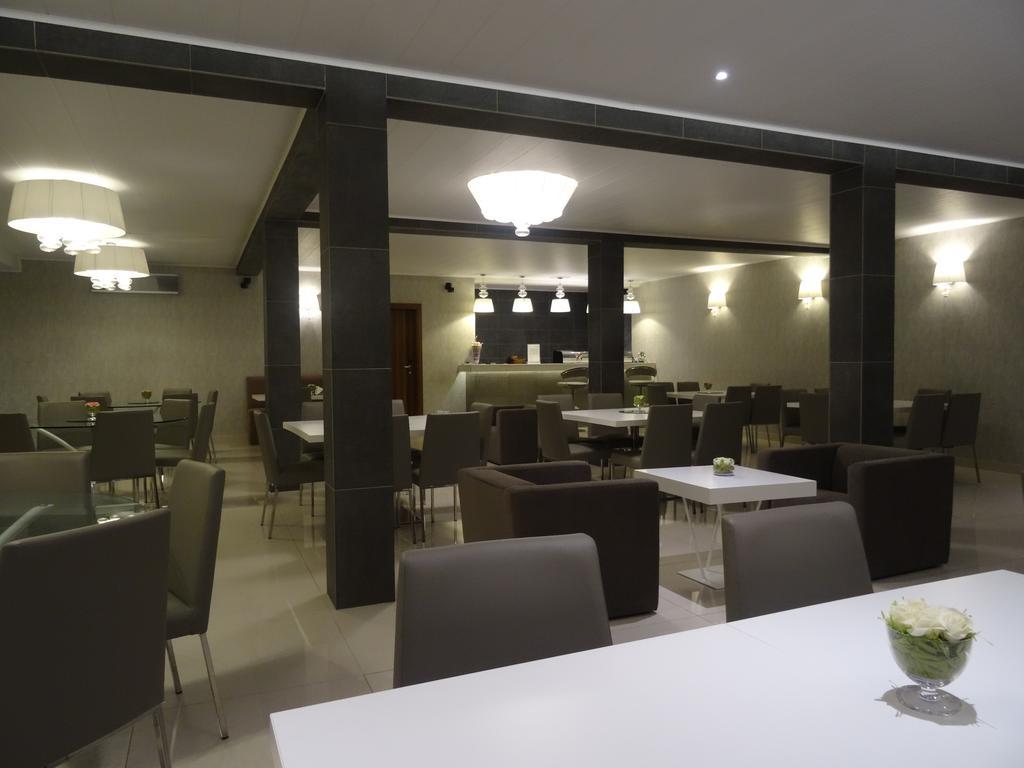 The Hub Hotel New England Buitenkant foto